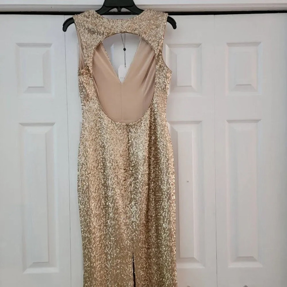 Dress the Population Women's Sleeveless V-Neck Sequin Cocktail Midi Dres… - Picture 2 of 3